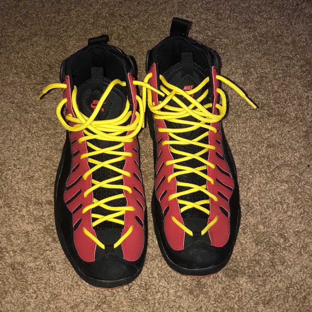 Nike Air Bakins